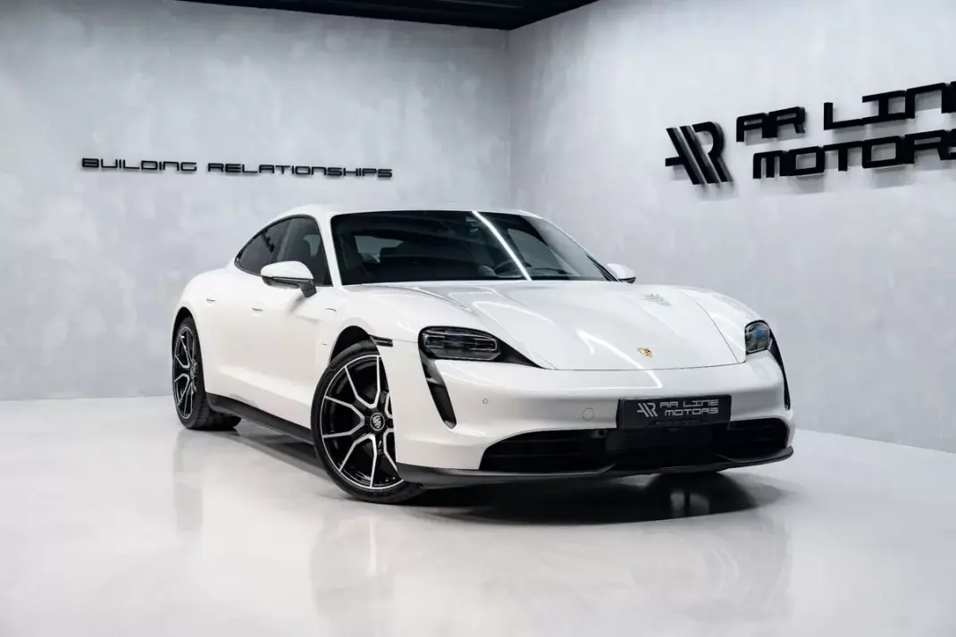 Porsche Taycan 2023 - 69950 EUR, 20000 km - 20000km - foto 3 de 53
