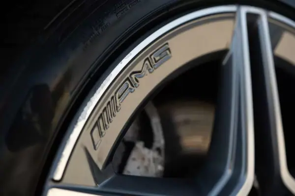 Mercedes-Benz CLS 220 2020 - 52900 EUR, 145000 km - AUTO.MOTO.pt - 145000km - foto 4 de 35