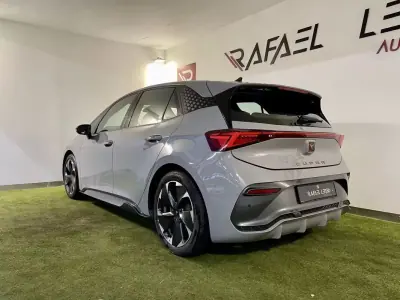 Cupra Born 2024 - 28450 EUR, 41000 km - AUTO.MOTO.pt - 41000km - foto 9 de 31
