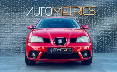 SEAT Ibiza 2008 - 8250 EUR, 175000 km - AUTO.MOTO.pt - 175000km - foto 7 de 9