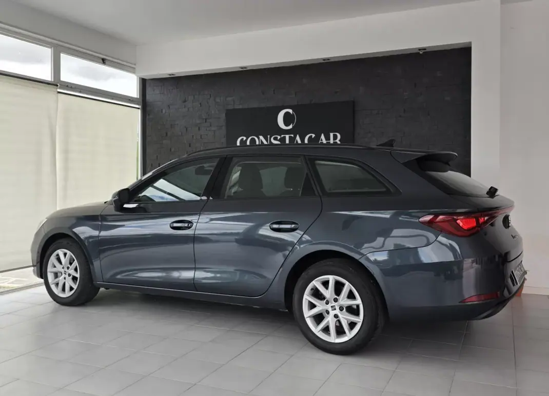 SEAT Leon ST 2024 - 19990 EUR, 42195 km - AUTO.MOTO.pt - 42195km - foto 11 de 26