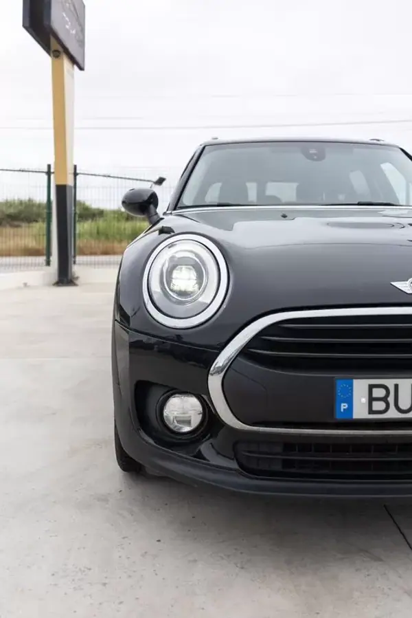 MINI Clubman 2016 - 15490 EUR, 129000 km - AUTO.MOTO.pt - 129000km - foto 17 de 28
