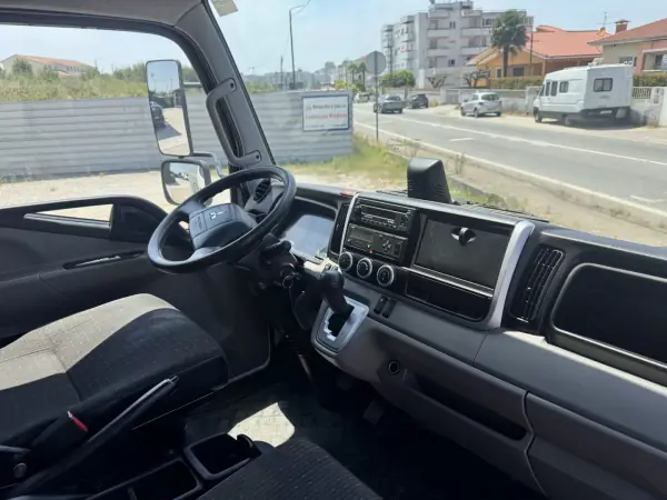 Mitsubishi 2018 - 24990 EUR, 305000 km - AUTO.MOTO.pt - 305000km - foto 8 de 14