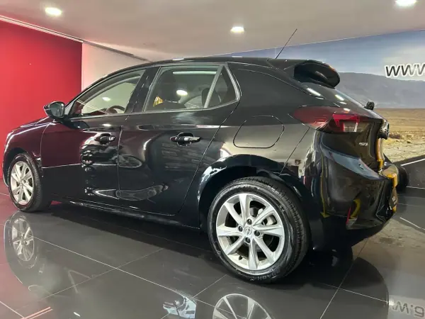 Opel Corsa 2022 - 14500 EUR, 129734 km - AUTO.MOTO.pt - 129734km - foto 5 de 23