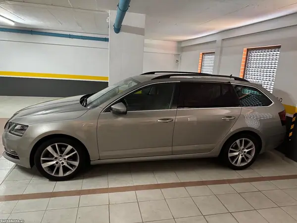 Skoda Octavia Break 2018 — foto 2 de 4