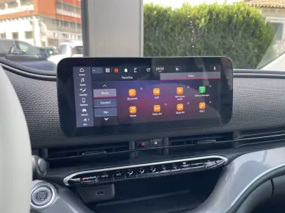 Fiat 500e 2022 - 17995 EUR, 18338 km - AUTO.MOTO.pt - 18338km - foto 29 de 45