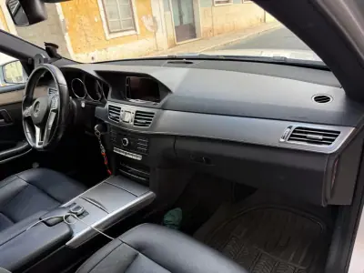 Mercedes-Benz E 250 2016 - 23000 EUR, 192000 km - AUTO.MOTO.pt - 192000km - foto 14 de 15
