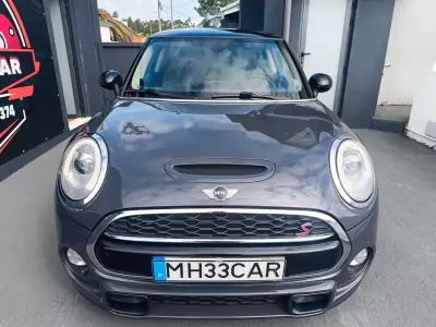 MINI 3 Portas 2016 - 16000 EUR, 232000 km - AUTO.MOTO.pt - 232000km - foto 3 de 46