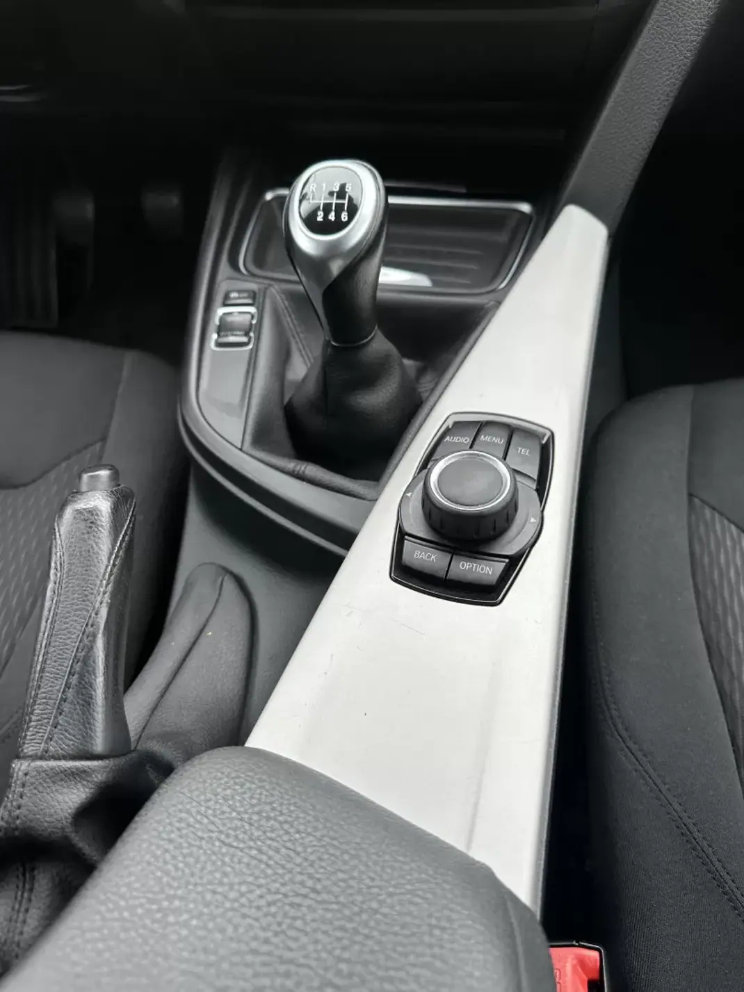 BMW 418 Gran Coupé 2015 - 15900 EUR, 293000 km - 293000km - foto 44 de 52