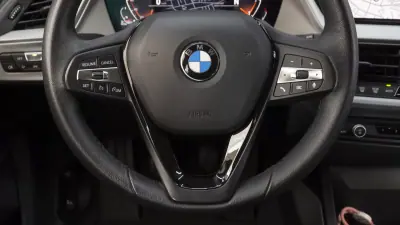 BMW 116 2022 - 18850 EUR, 131000 km - AUTO.MOTO.pt - 131000km - foto 22 de 34