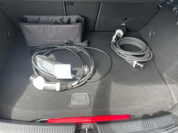 Mercedes-Benz A 250 2021 - 24900 EUR, 73596 km - AUTO.MOTO.pt - 73596km - foto 5 de 16
