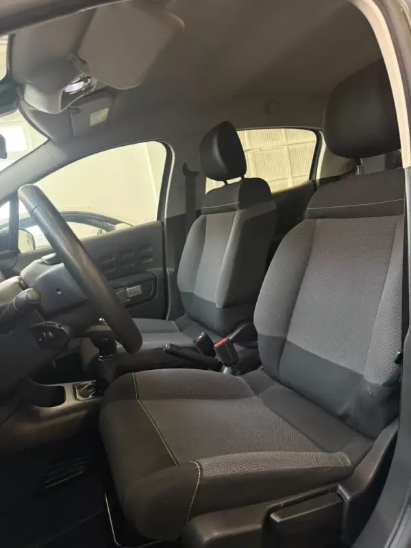 Citroën C3 2019 - 10900 EUR, 61000 km - AUTO.MOTO.pt - 61000km - foto 8 de 9