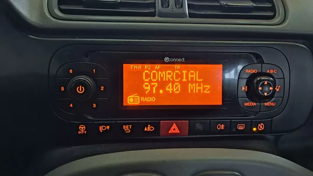 Fiat Panda 2017 - 6890 EUR, 109923 km - 109923km - foto 38 de 43