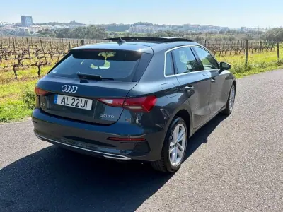 Audi A3 Sportback 2021 - 26900 EUR, 80400 km - AUTO.MOTO.pt - 80400km - foto 5 de 23