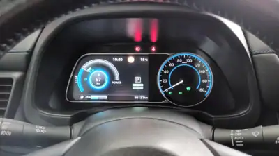 Nissan Leaf 2020 - 20500 EUR, 56131 km - AUTO.MOTO.pt - 56131km - foto 33 de 77