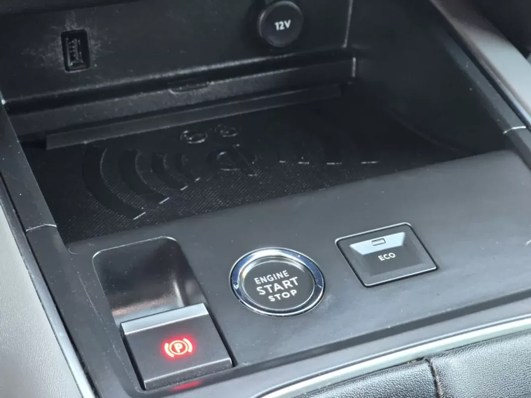 Citroën C5 Aircross 2019 - 18500 EUR, 117400 km - AUTO.MOTO.pt - 117400km - foto 20 de 24