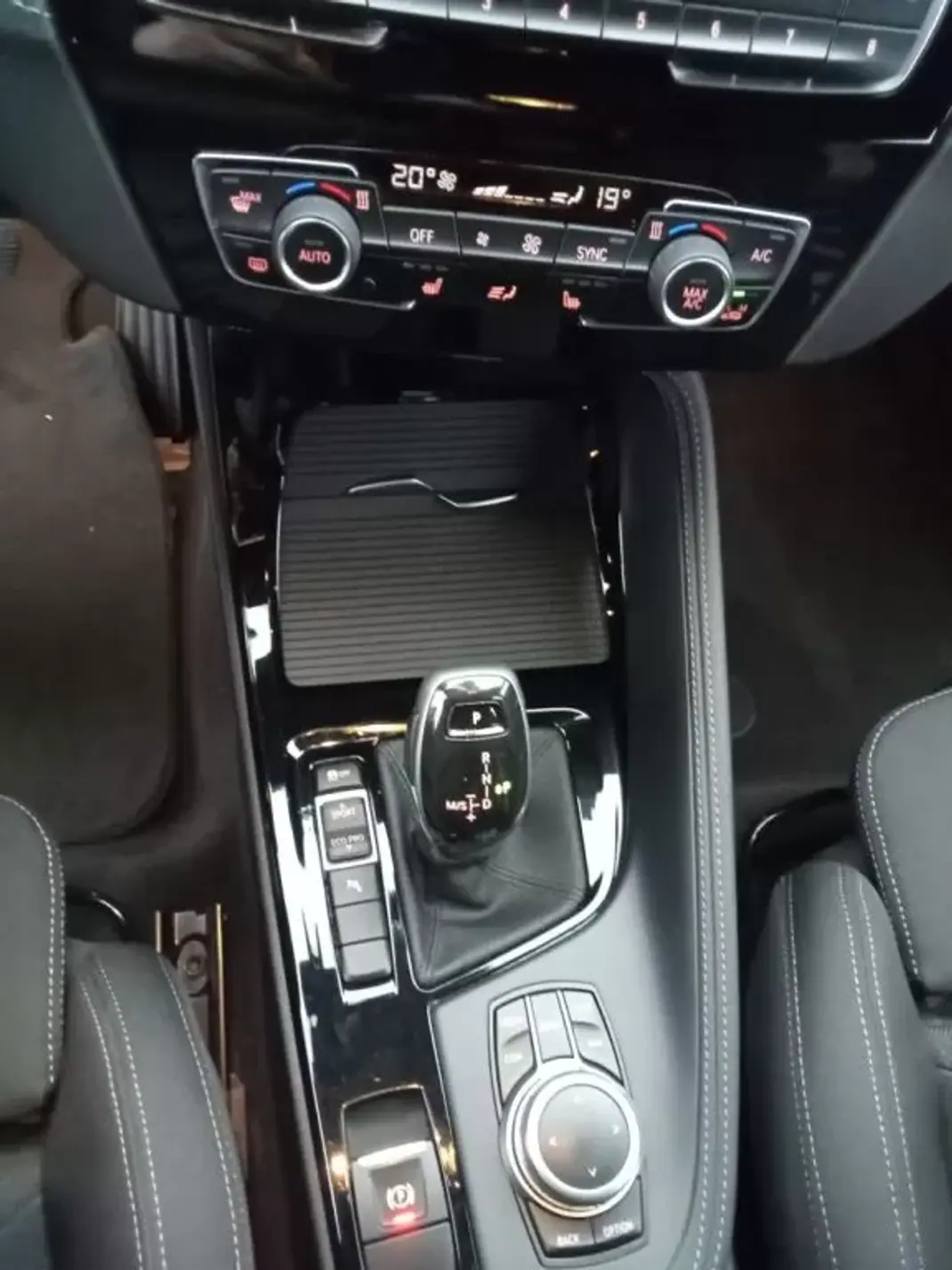 BMW X2 2019 - 29950 EUR, 85000 km - 85000km - foto 16 de 21