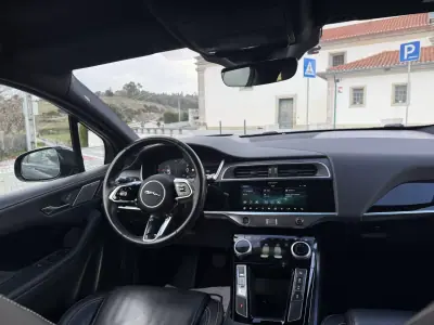 Jaguar I-Pace 2020 - 27990 EUR, 126000 km - AUTO.MOTO.pt - 126000km - foto 15 de 27
