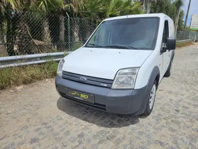Ford 2008 - 4950 EUR, 260000 km - AUTO.MOTO.pt - 260000km - foto 2 de 9