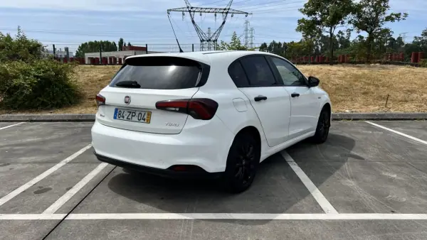 Fiat Tipo 2019 - 8990 EUR, 163458 km - AUTO.MOTO.pt - 163458km - foto 4 de 12