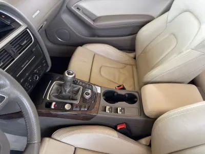 Audi A5 Cabrio 2011 - 14950 EUR, 274529 km - AUTO.MOTO.pt - 274529km - foto 29 de 37