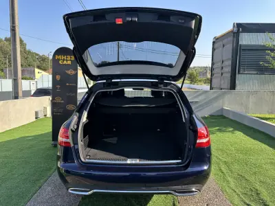Mercedes-Benz C 180 2017 - 15900 EUR, 249000 km - AUTO.MOTO.pt - 249000km - foto 19 de 58