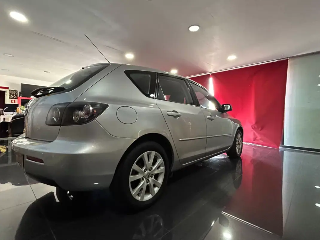 Mazda 3 2008 - 5990 EUR, 257327 km - 257327km - foto 6 de 18