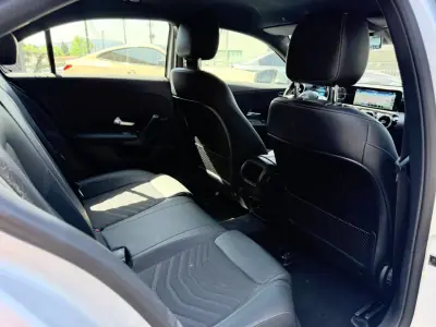Mercedes-Benz A 180 Limousine 2021 - 24900 EUR, 96000 km - AUTO.MOTO.pt - 96000km - foto 11 de 12