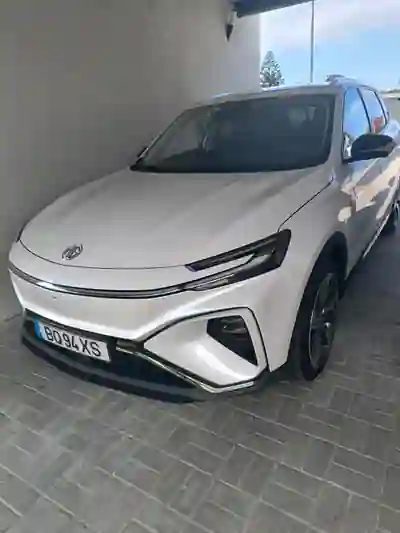 MG Marvel R 2022 - 30000 EUR, 51200 km - AUTO.MOTO.pt - 51200km - foto 11 de 12