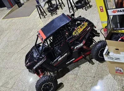 Polaris RZR 2019 - 16500 EUR, 8000 km - AUTO.MOTO.pt - 8000km - foto 6 de 18