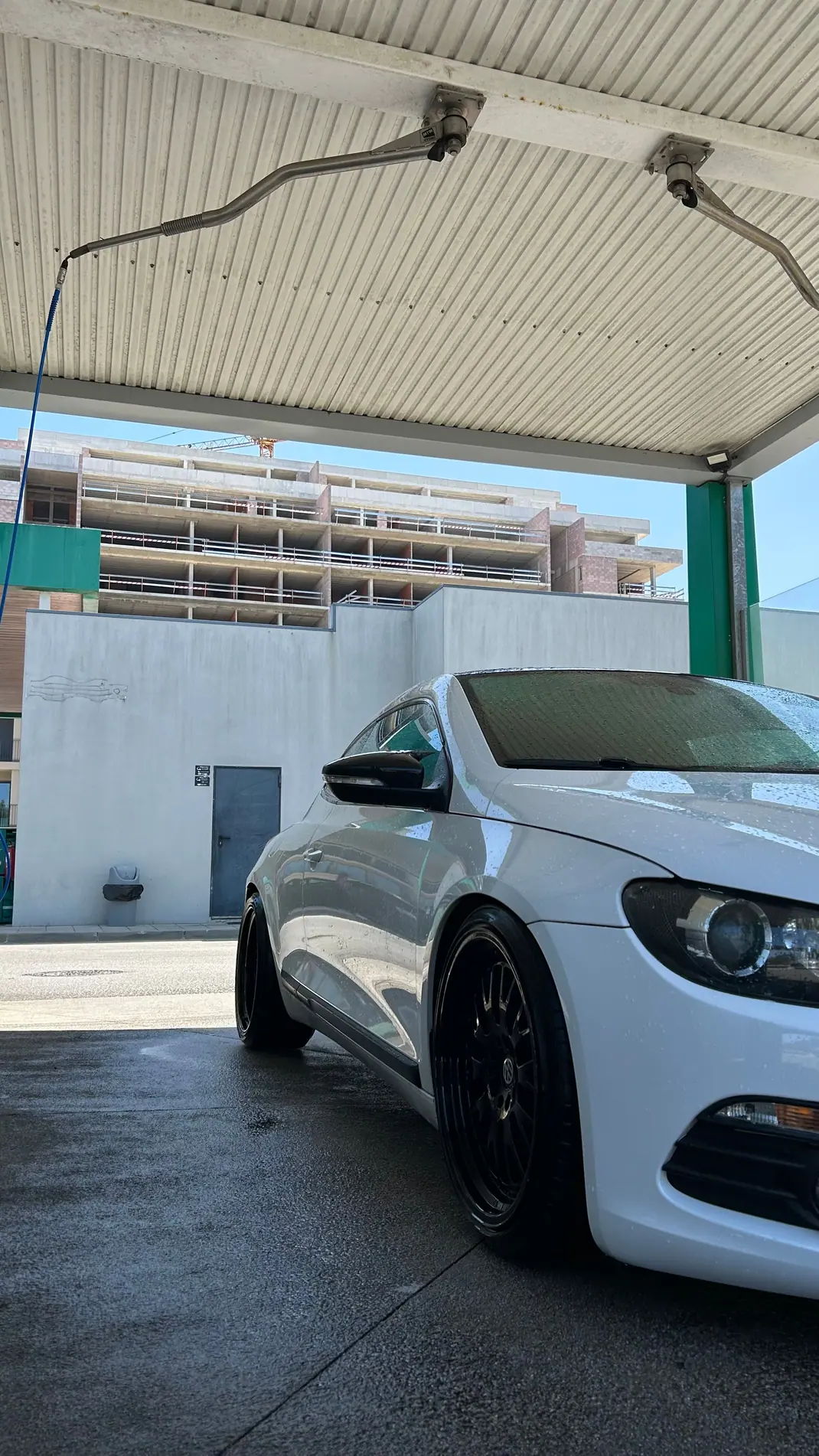 Volkswagen Scirocco 2010 - 14990 EUR, 201000 km - 201000km - foto 5 de 8