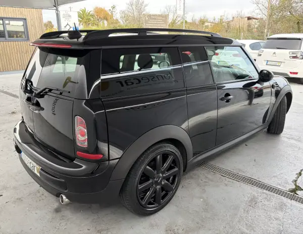 MINI Clubman 2014 - 11990 EUR, 156826 km - AUTO.MOTO.pt - 156826km - foto 4 de 15