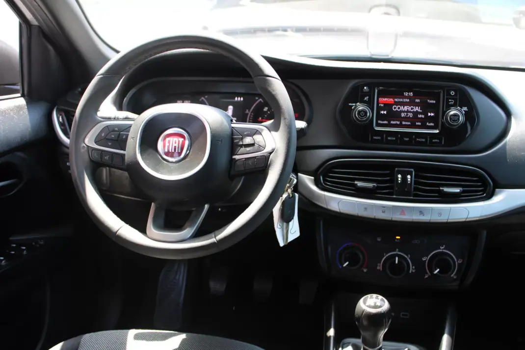 Fiat Tipo Station Wagon 2021 - 9990 EUR, 192500 km - AUTO.MOTO.pt - 192500km - foto 20 de 25