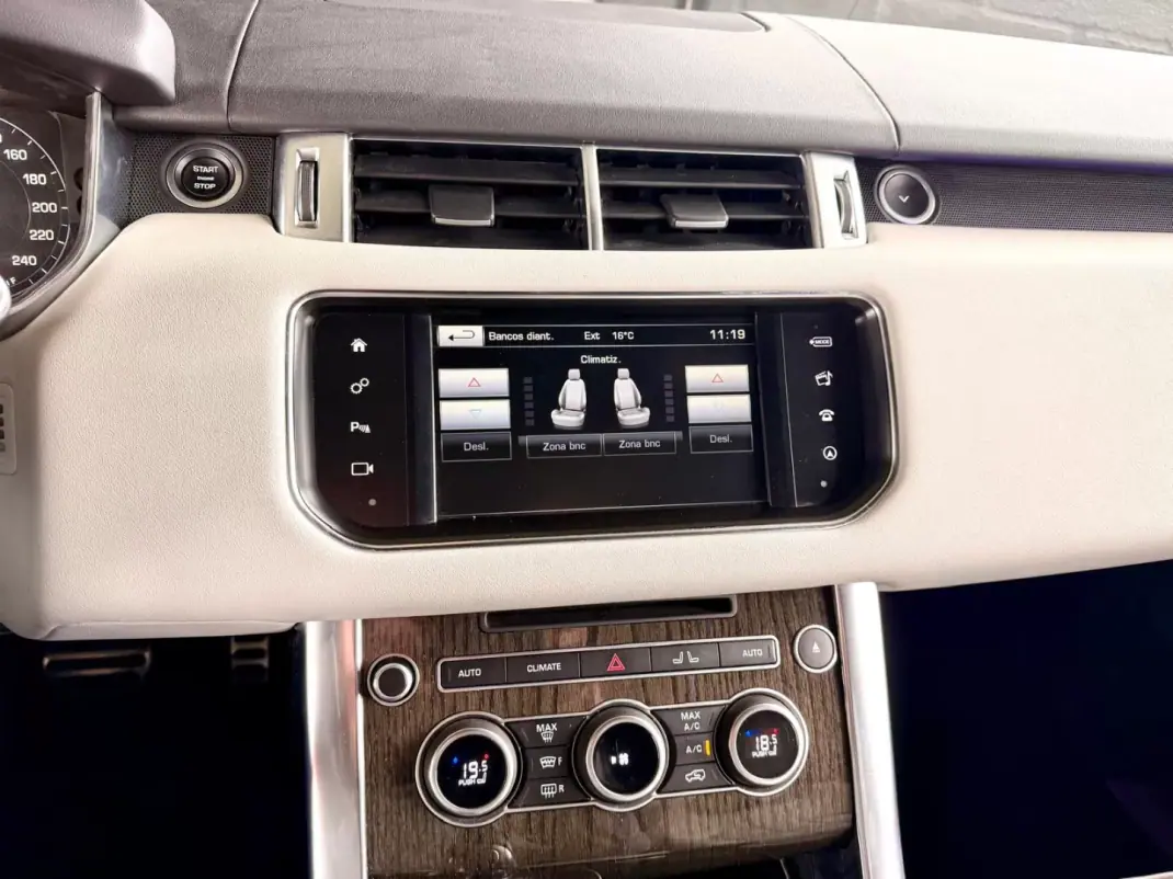 Land Rover Range Rover Sport 2016 - 43990 EUR, 99900 km - AUTO.MOTO.pt - 99900km - foto 22 de 33