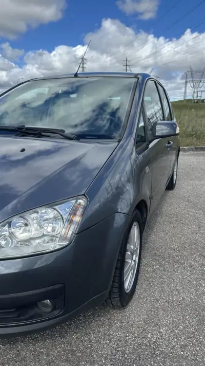 Ford C-Max 2004 - 2750 EUR, 280000 km - AUTO.MOTO.pt - 280000km - foto 11 de 21