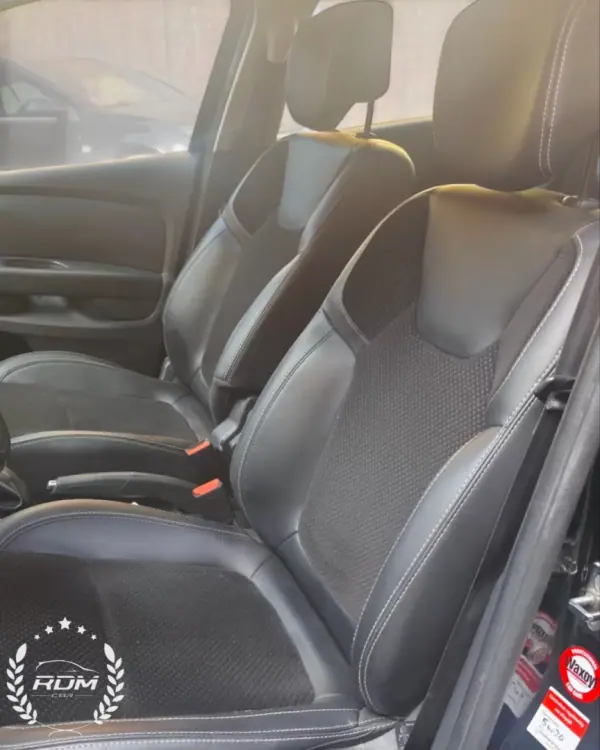 Renault Clio Sport Tourer 2017 - 9850 EUR, 169000 km - 169000km - foto 5 de 8
