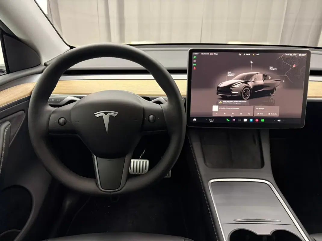 Tesla Model Y 2022 - 32500 EUR, 166000 km - 166000km - foto 10 de 21