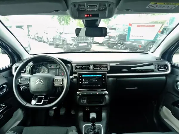 Citroën C3 Pure Tech S&S Shine 2023 Gasolina