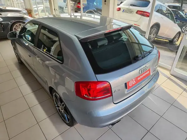Audi A3 2010 - 10350 EUR, 259000 km - AUTO.MOTO.pt - 259000km - foto 8 de 31