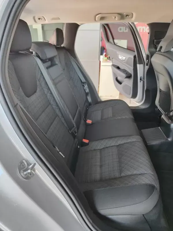 Volvo V60 2024 - 36500 EUR, 69000 km - AUTO.MOTO.pt - 69000km - foto 17 de 35