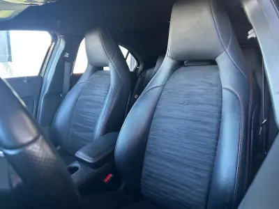 Mercedes-Benz A 180 2017 - 19900 EUR, 108222 km - AUTO.MOTO.pt - 108222km - foto 14 de 32