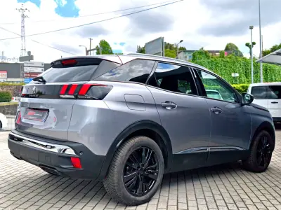 Peugeot 3008 2017 - 17900 EUR, 140000 km - AUTO.MOTO.pt - 140000km - foto 5 de 14