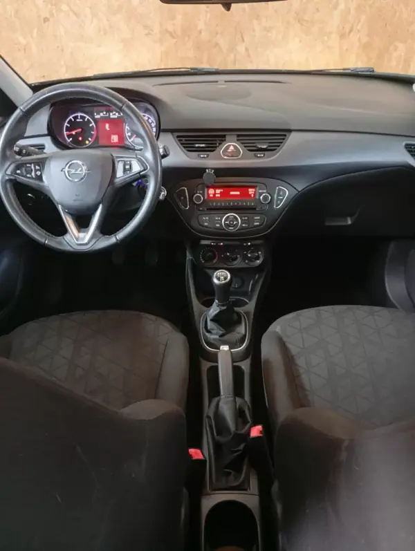 Opel Corsa 2019 - 12750 EUR, 69823 km - AUTO.MOTO.pt - 69823km - foto 13 de 19