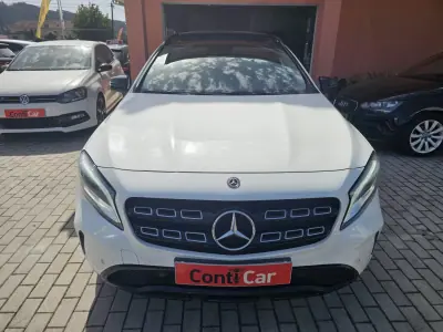 Mercedes-Benz GLA 200 2018 - 26990 EUR, 102000 km - AUTO.MOTO.pt - 102000km - foto 2 de 15
