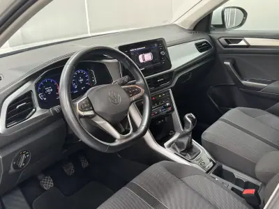 Volkswagen T-Roc 2022 - 21490 EUR, 71000 km - 71000km - foto 25 de 31