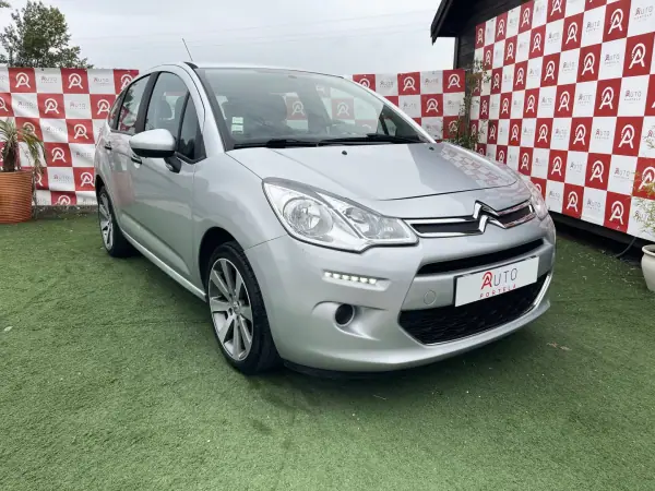 Citroën C3 1.4 e-HDi Collection CMP 2015 Diesel — 110 050 km Citroën C3 1.4 e-HDi Collection CMP 2015 Diesel