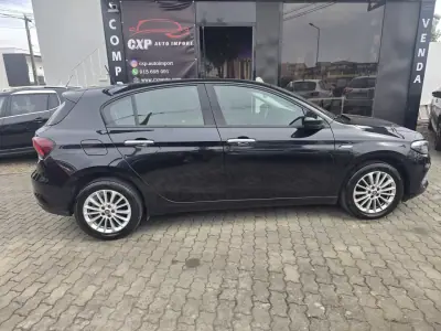 Fiat Tipo 2021 - 13900 EUR, 98000 km - AUTO.MOTO.pt - 98000km - foto 8 de 15