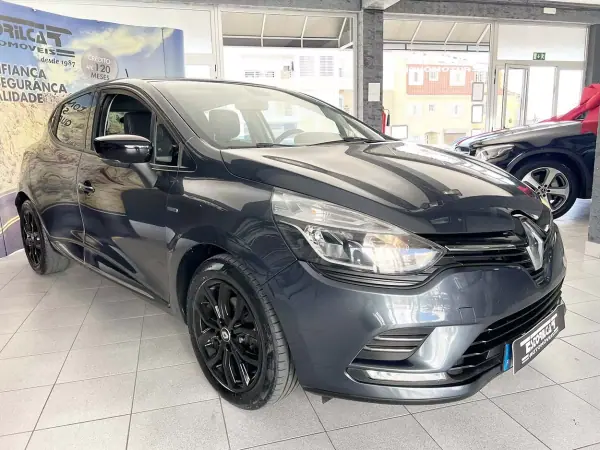 Renault Clio 2017 — foto 2 de 20