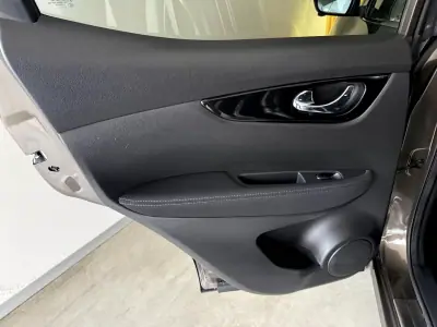 Nissan Qashqai 2015 - 14500 EUR, 171000 km - AUTO.MOTO.pt - 171000km - foto 63 de 86