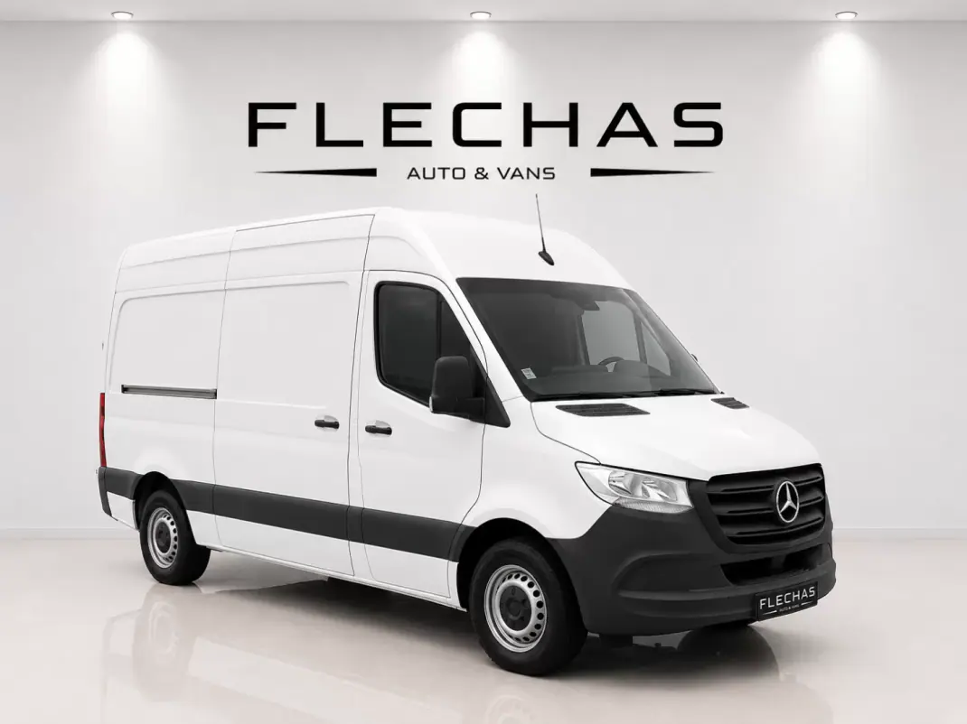 Mercedes-Benz 2018 - 17500 EUR, 183000 km - AUTO.MOTO.pt - 183000km - foto 4 de 9